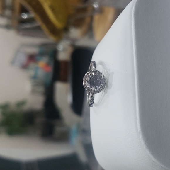 Womens 💍 Size 7 - Picture 3 of 8